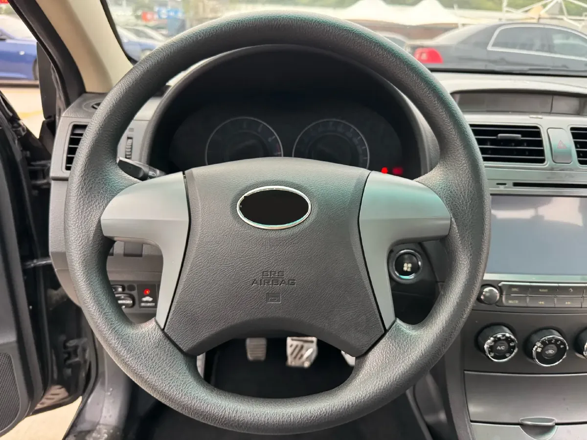 2012 BYD L3 1.5L 109HP L4 5MT,autocango,china used car exporter,china ev exporter,chinese used car exporter,chinese used ev exporter