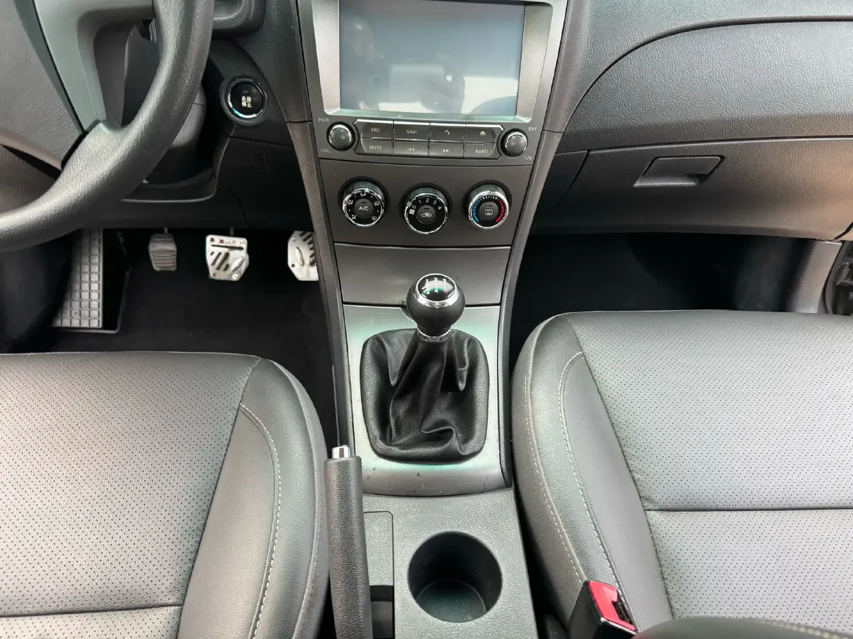 2012 BYD L3 1.5L 109HP L4 5MT,autocango,china used car exporter,china ev exporter,chinese used car exporter,chinese used ev exporter