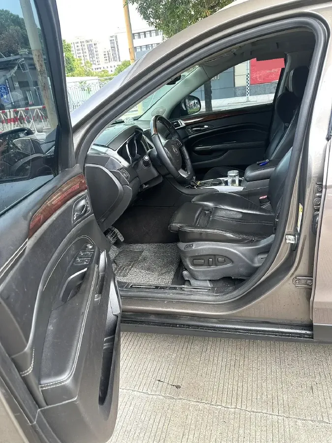 2012 Cadillac SRX 3.0L 271HP V6 6AT,autocango,china used car exporter,china ev exporter,chinese used car exporter,chinese used ev exporter