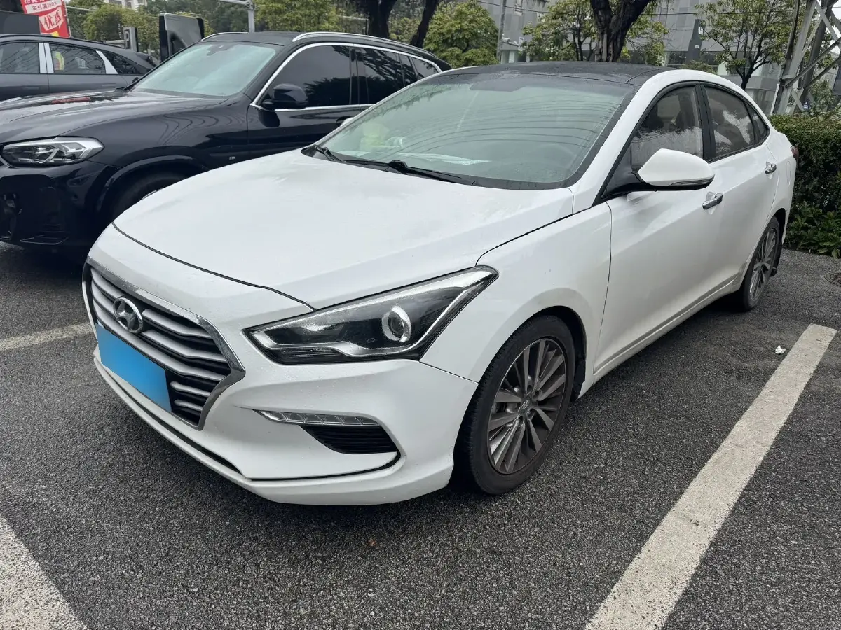 2017 Hyundai Mistra 1.8L 143HP L4 6AT