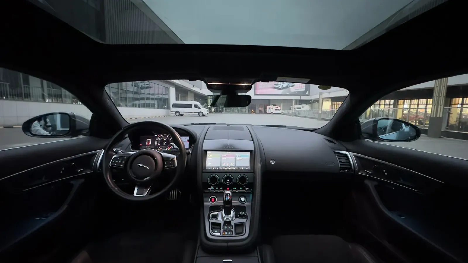 2021 Jaguar F-TYPE 3.0T 381HP V6 8AT,autocango,china used car exporter,china ev exporter,chinese used car exporter,chinese used ev exporter