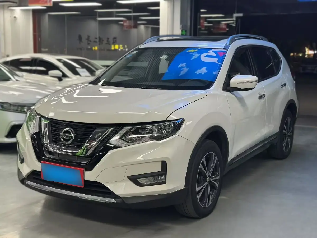 2020 Nissan X-Trail 2.5L 186HP L4 CVT
