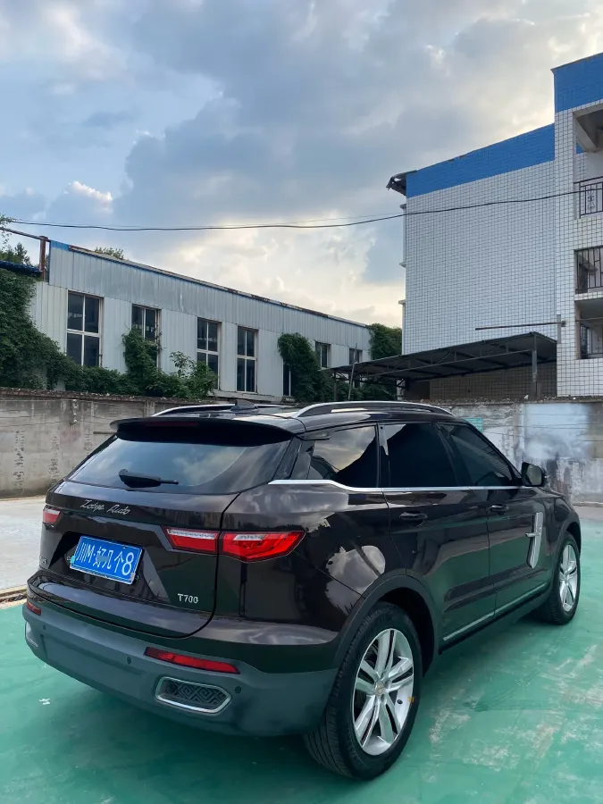 2017 Zotye T700 1.8T 177HP L4 6DCT,autocango,china used car exporter,china ev exporter,chinese used car exporter,chinese used ev exporter