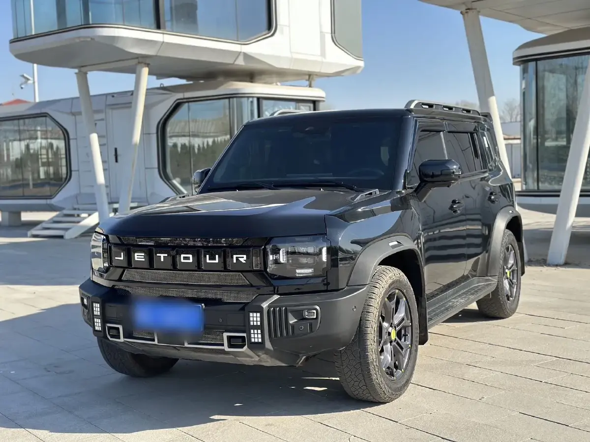2023 Jetour Traveller 2.0T 254HP L4 7DCT