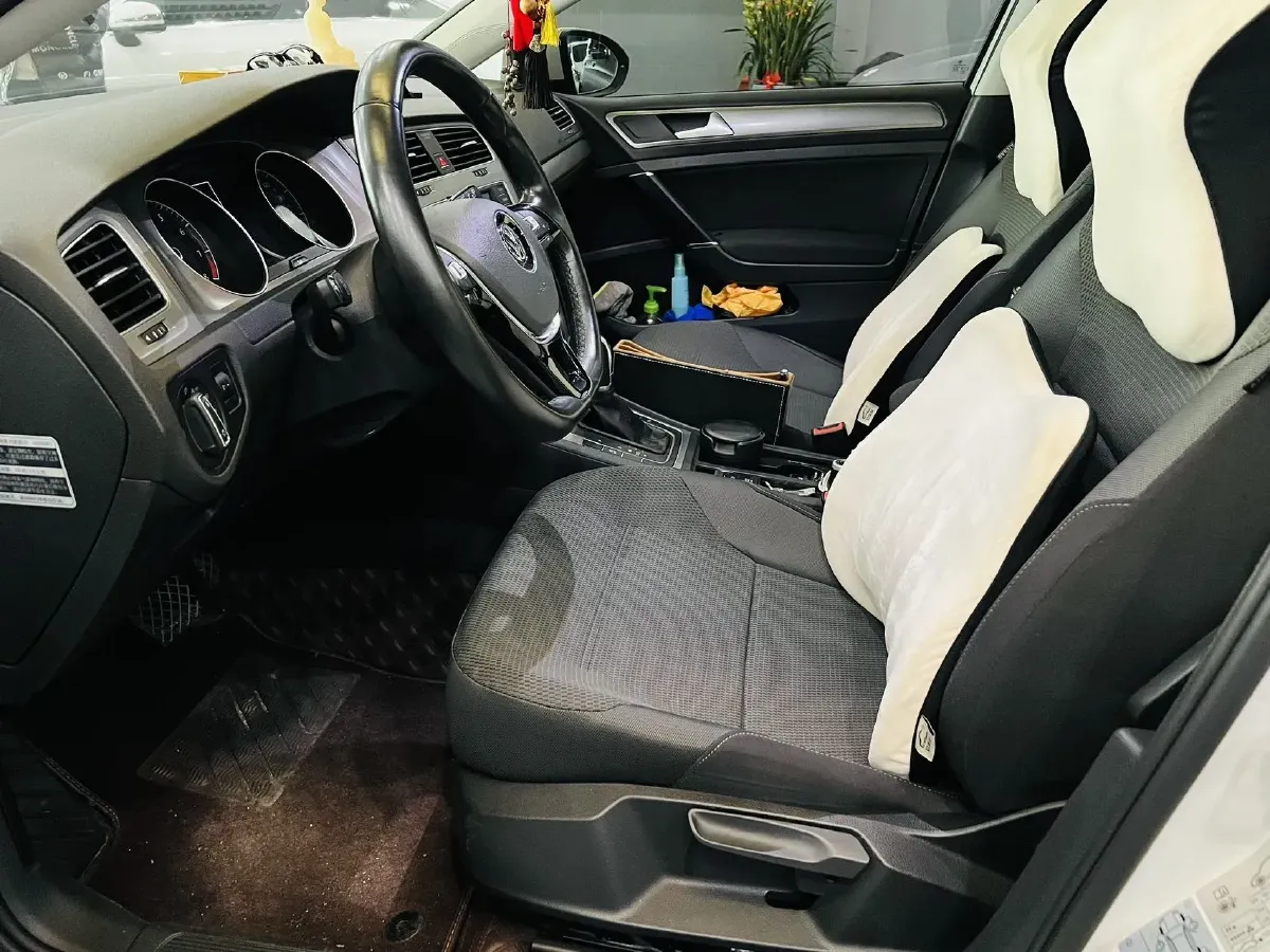 2015 Volkswagen Golf 1.4T 125HP L4 7DCT,autocango,china used car exporter,china ev exporter,chinese used car exporter,chinese used ev exporter