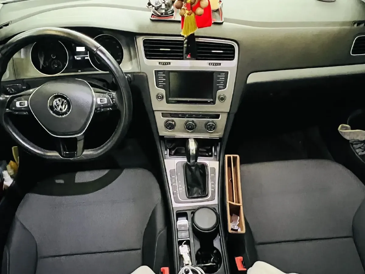 2015 Volkswagen Golf 1.4T 125HP L4 7DCT,autocango,china used car exporter,china ev exporter,chinese used car exporter,chinese used ev exporter