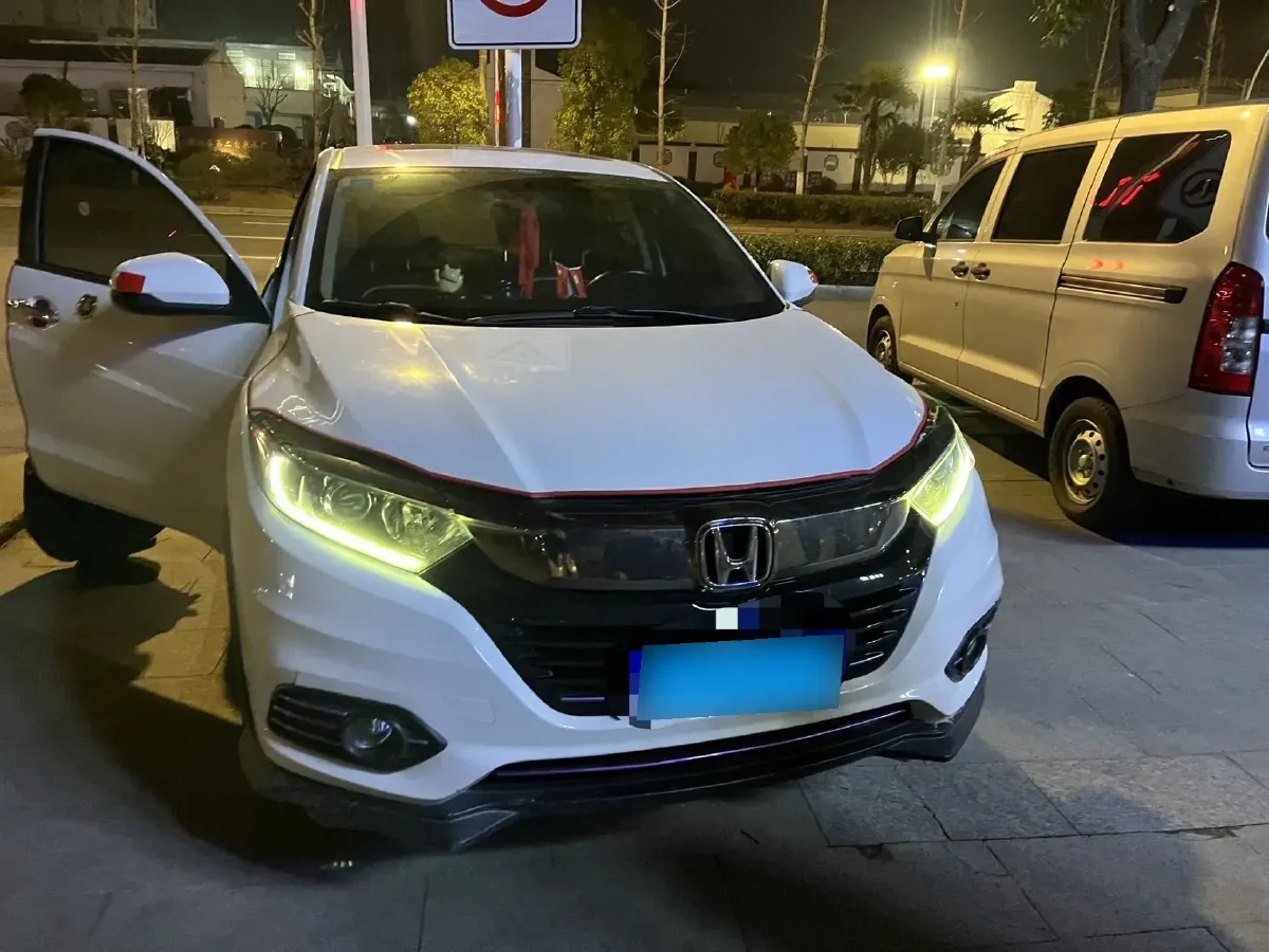 2020 Honda Vezel 1.5L 131HP L4 CVT,autocango,china used car exporter,china ev exporter,chinese used car exporter,chinese used ev exporter