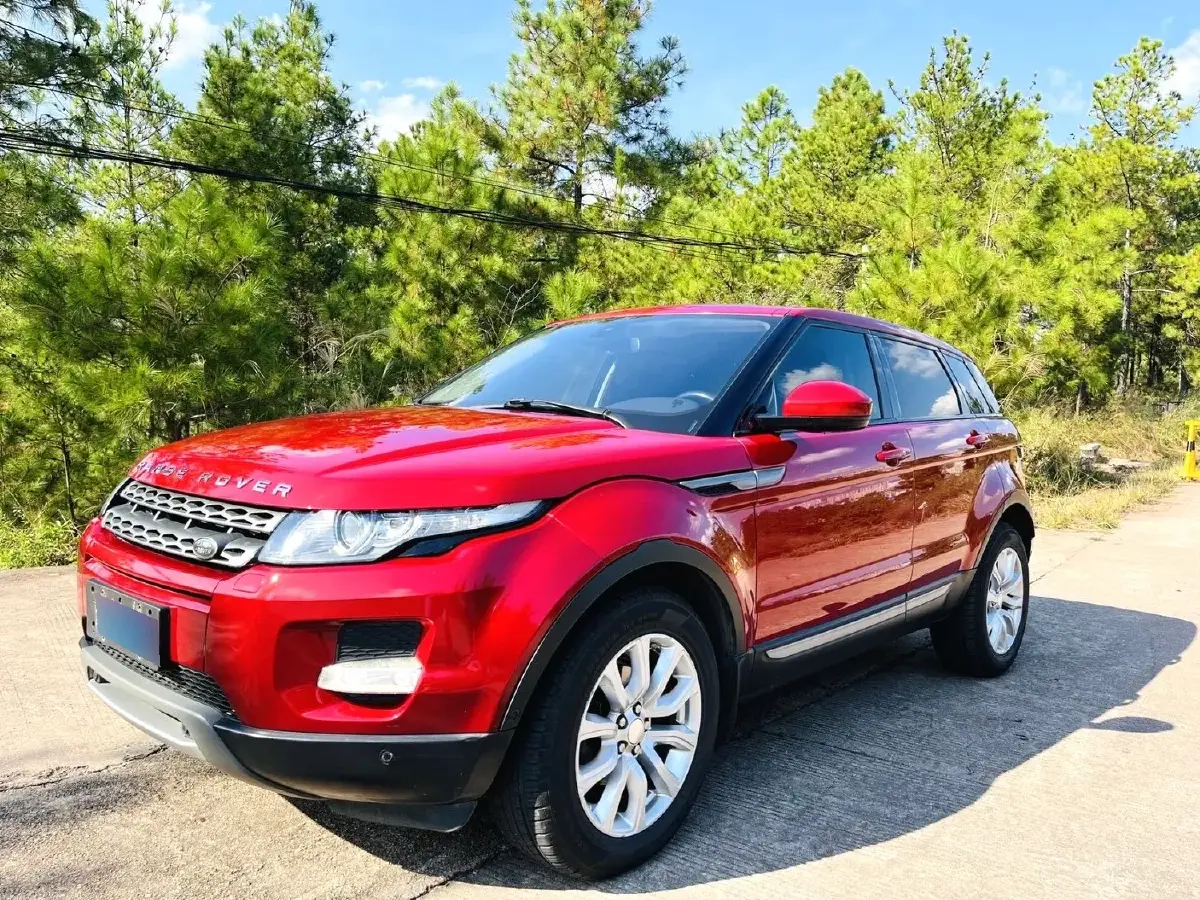 2015 Land Rover Range Rover Evoque 2.0T 241HP L4 9AT