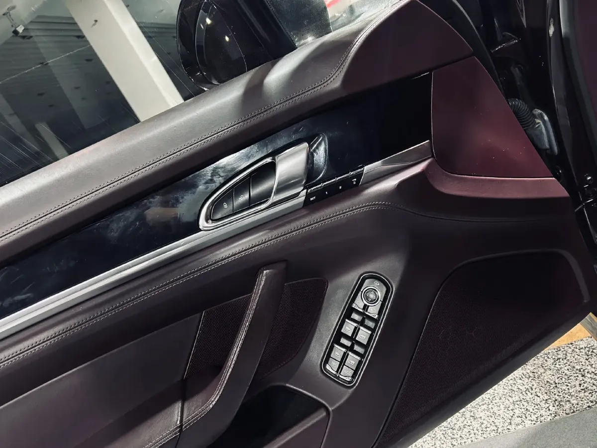 2013 Porsche Panamera 3.6L 300HP V6 7DCT,autocango,china used car exporter,china ev exporter,chinese used car exporter,chinese used ev exporter