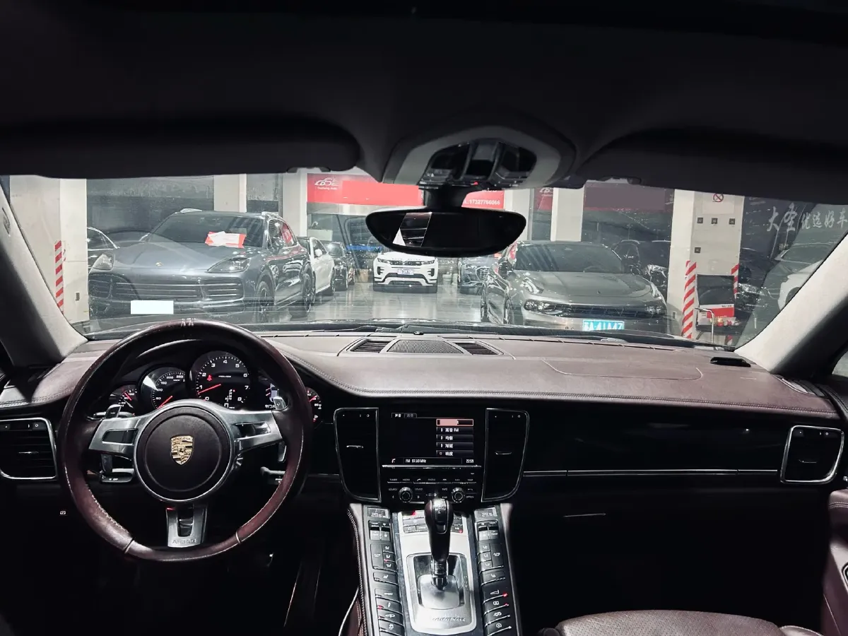 2013 Porsche Panamera 3.6L 300HP V6 7DCT,autocango,china used car exporter,china ev exporter,chinese used car exporter,chinese used ev exporter