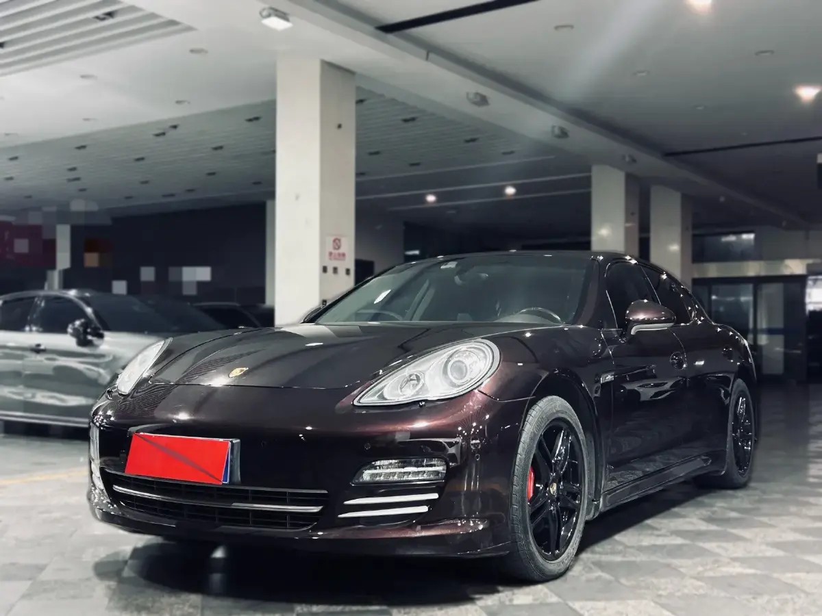 2013 Porsche Panamera 3.6L 300HP V6 7DCT