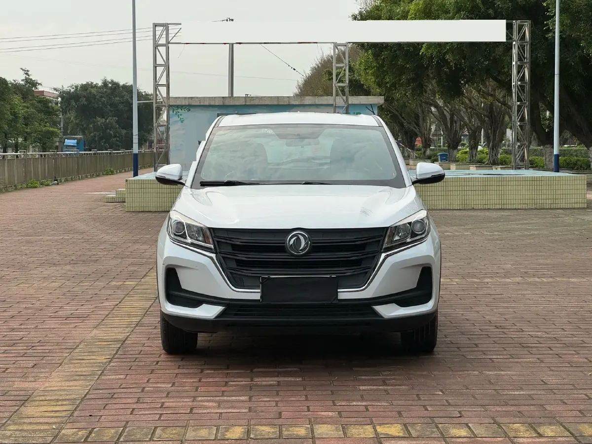 2021 DongFeng Fengon Fengon 500 1.5L 116HP L4 CVT,autocango,china used car exporter,china ev exporter,chinese used car exporter,chinese used ev exporter