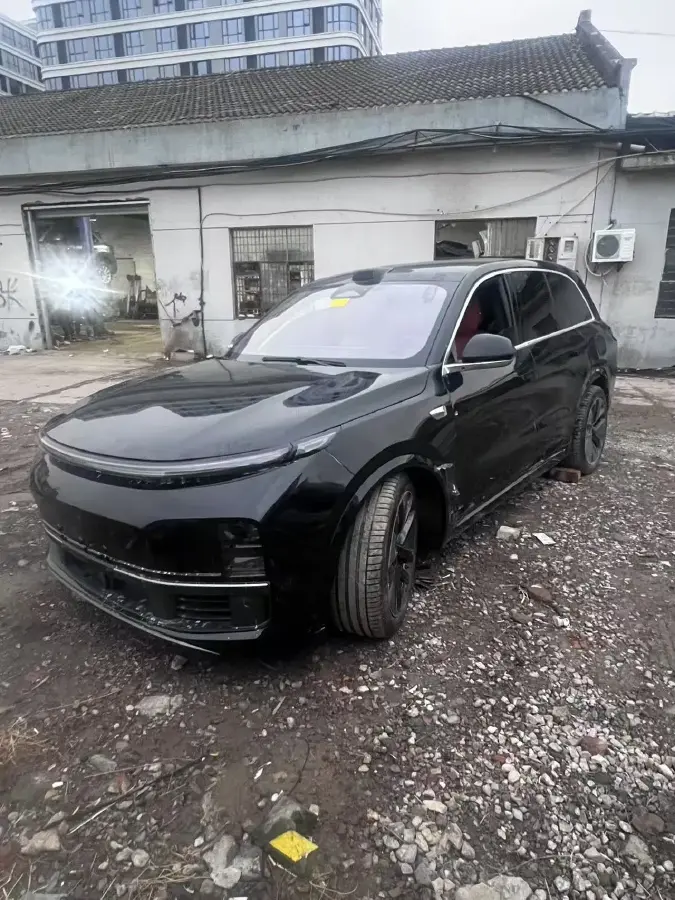 2024 Li L8 Range Extended 154HP REEV 42.8KWH