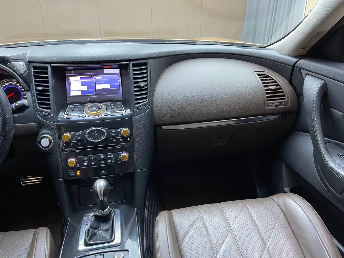 2011 Infiniti FX 3.5L 332HP V6 7AT,autocango,china used car exporter,china ev exporter,chinese used car exporter,chinese used ev exporter