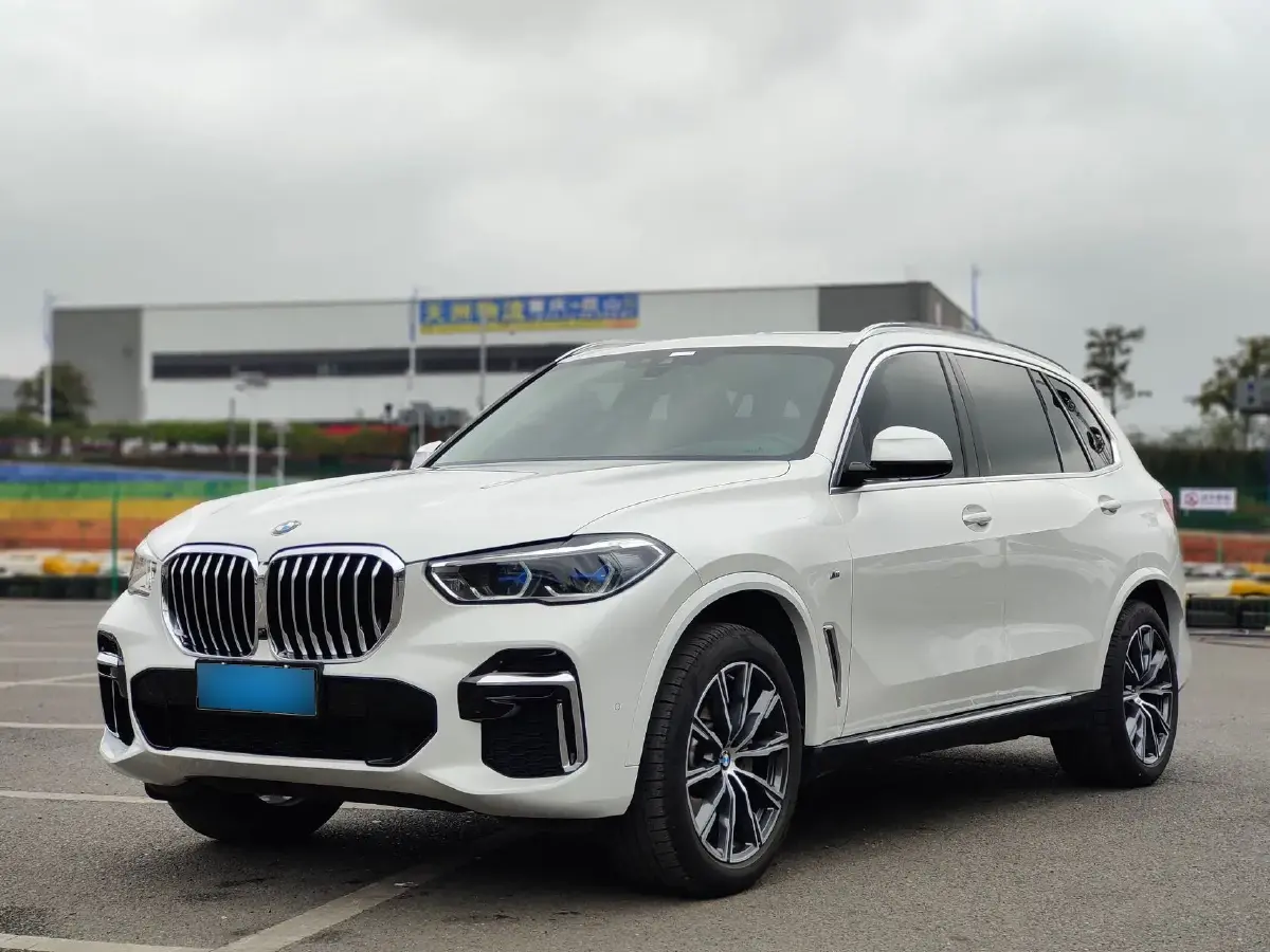 2022 BMW X5 2.0T 245HP L4 8AT