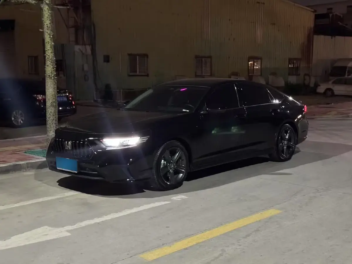 2024 Honda Inspire 1.5T 192HP L4 CVT