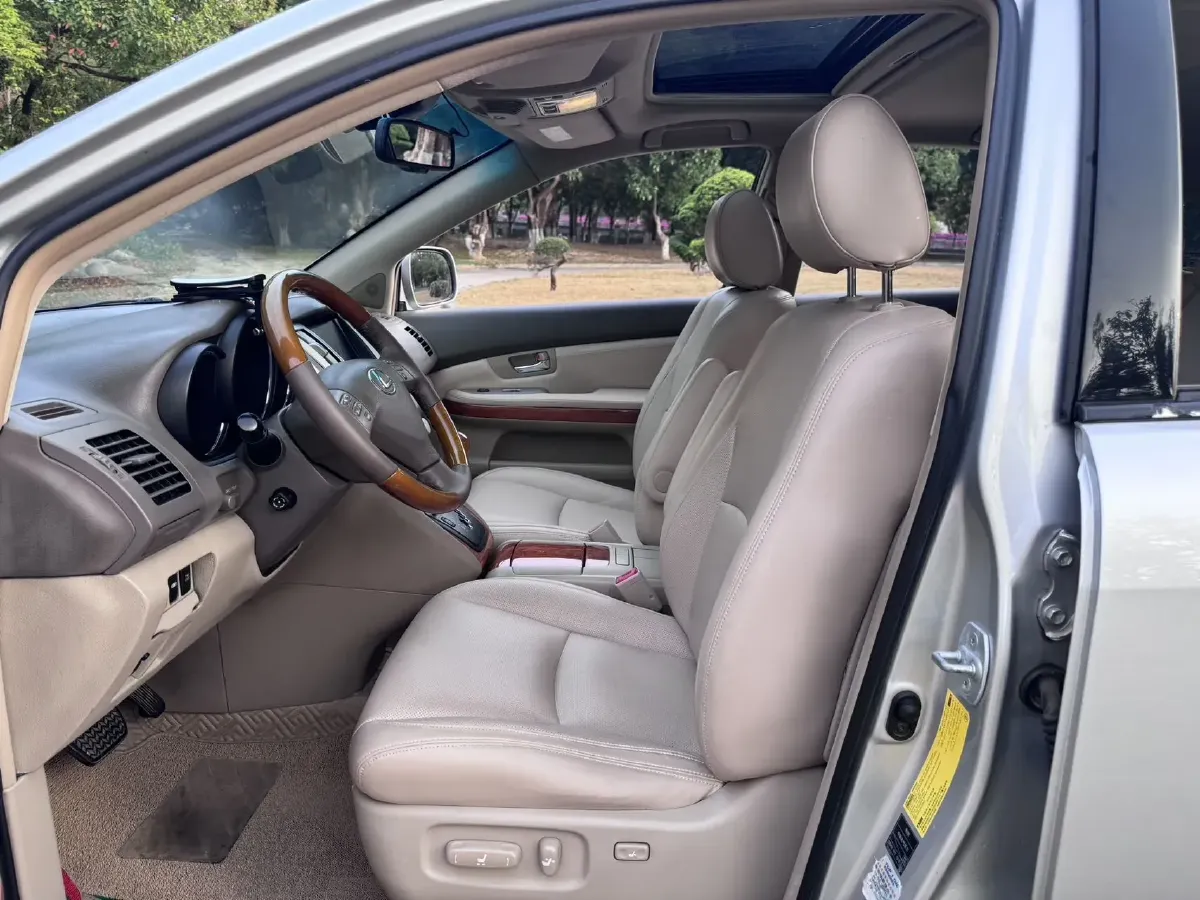 2006 Lexus RX Classic 3.5L 277HP V6 5AT,autocango,china used car exporter,china ev exporter,chinese used car exporter,chinese used ev exporter