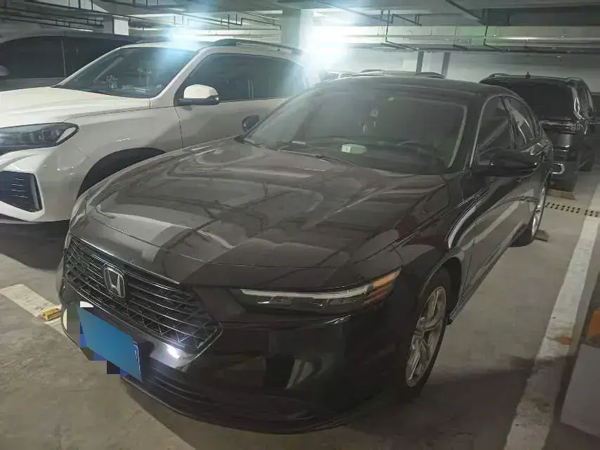 2025 Honda Accord 1.5T 192HP L4 CVT