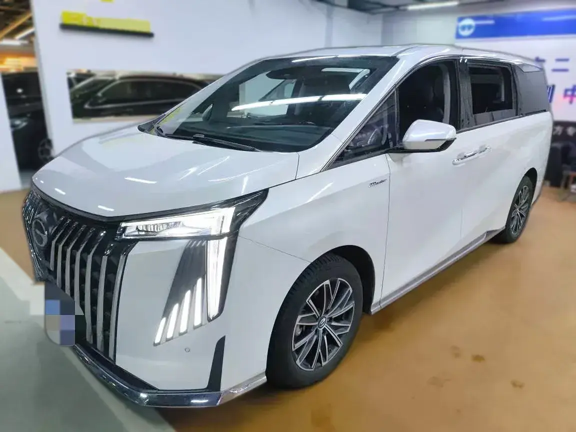 2023 GAC Trumpchi M8 2.0T 252HP L4 8AT