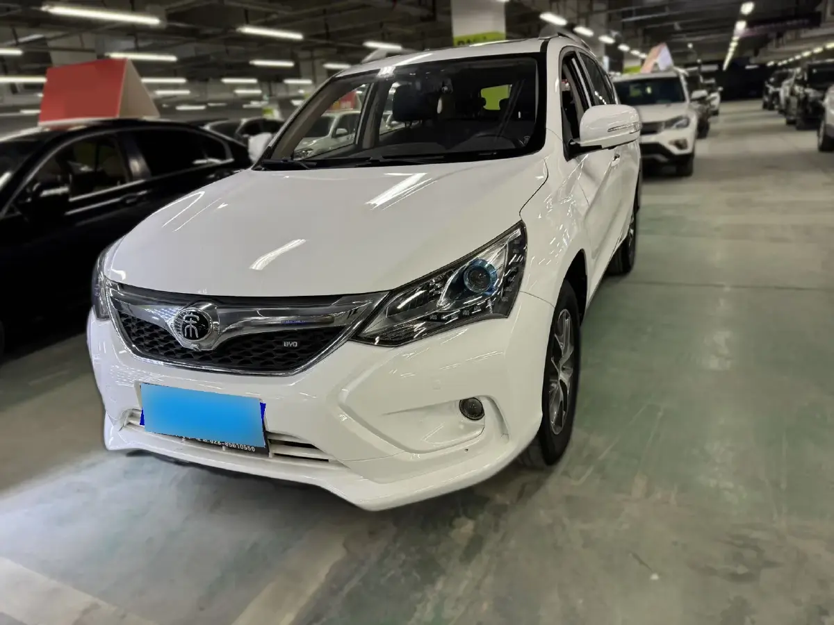 2016 BYD Song 1.5T 154HP L4 6MT