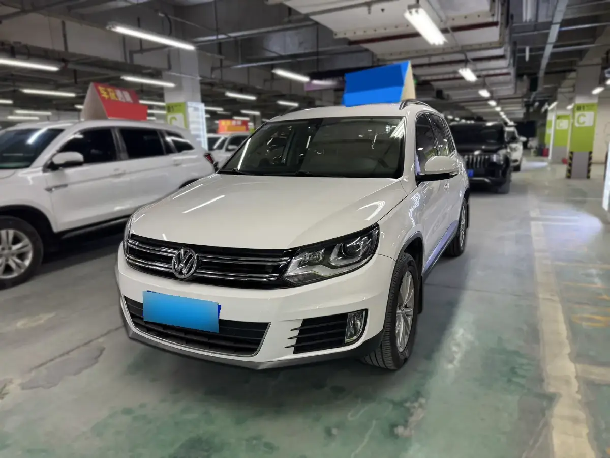 2015 Volkswagen Tiguan 1.8T 160HP L4 6AT