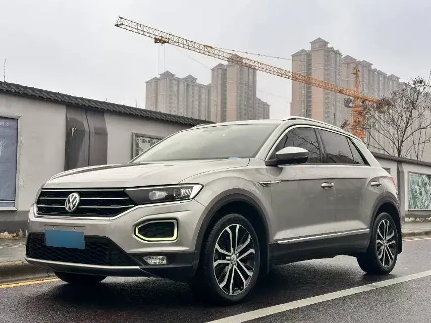 2020 Volkswagen T-Roc 1.4T 131HP L4 7DCT