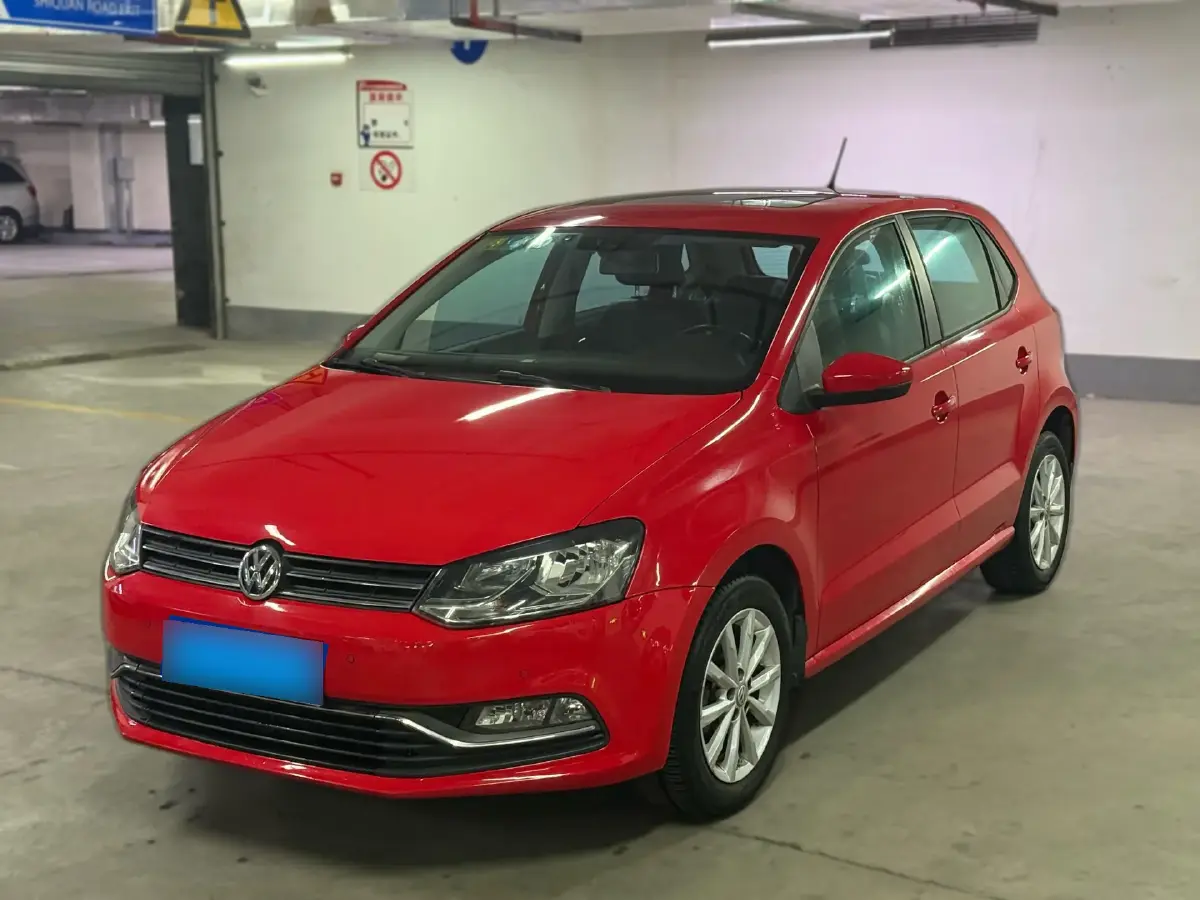 2014 Volkswagen Polo 1.4L 90HP L4 6AT