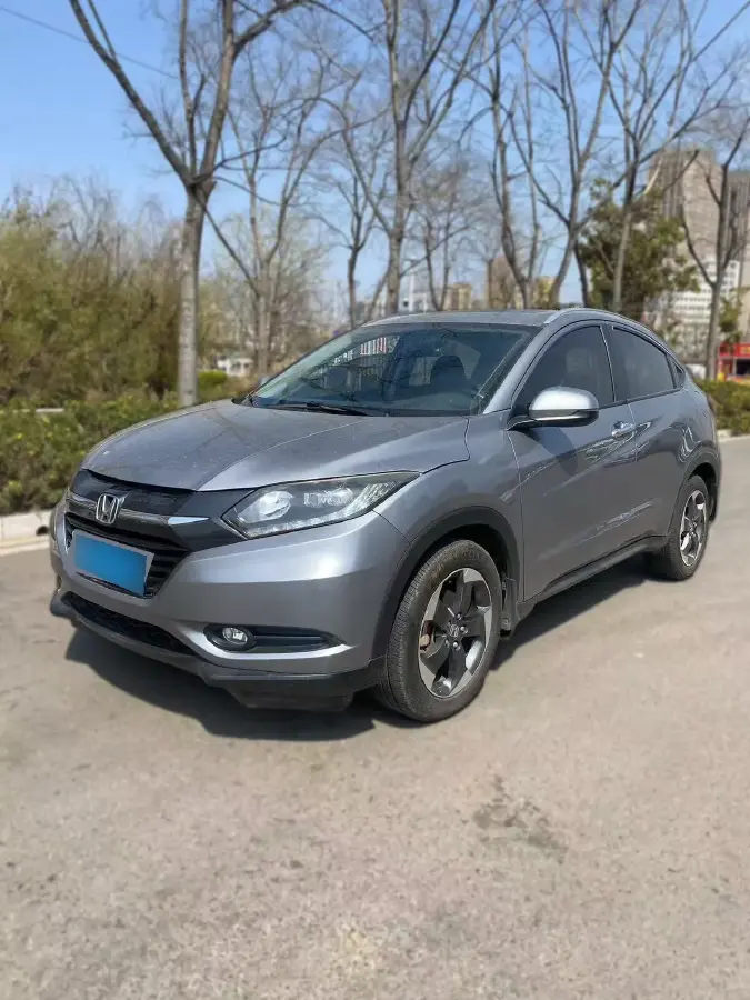 2015 Honda Vezel 1.8L 136HP L4 CVT