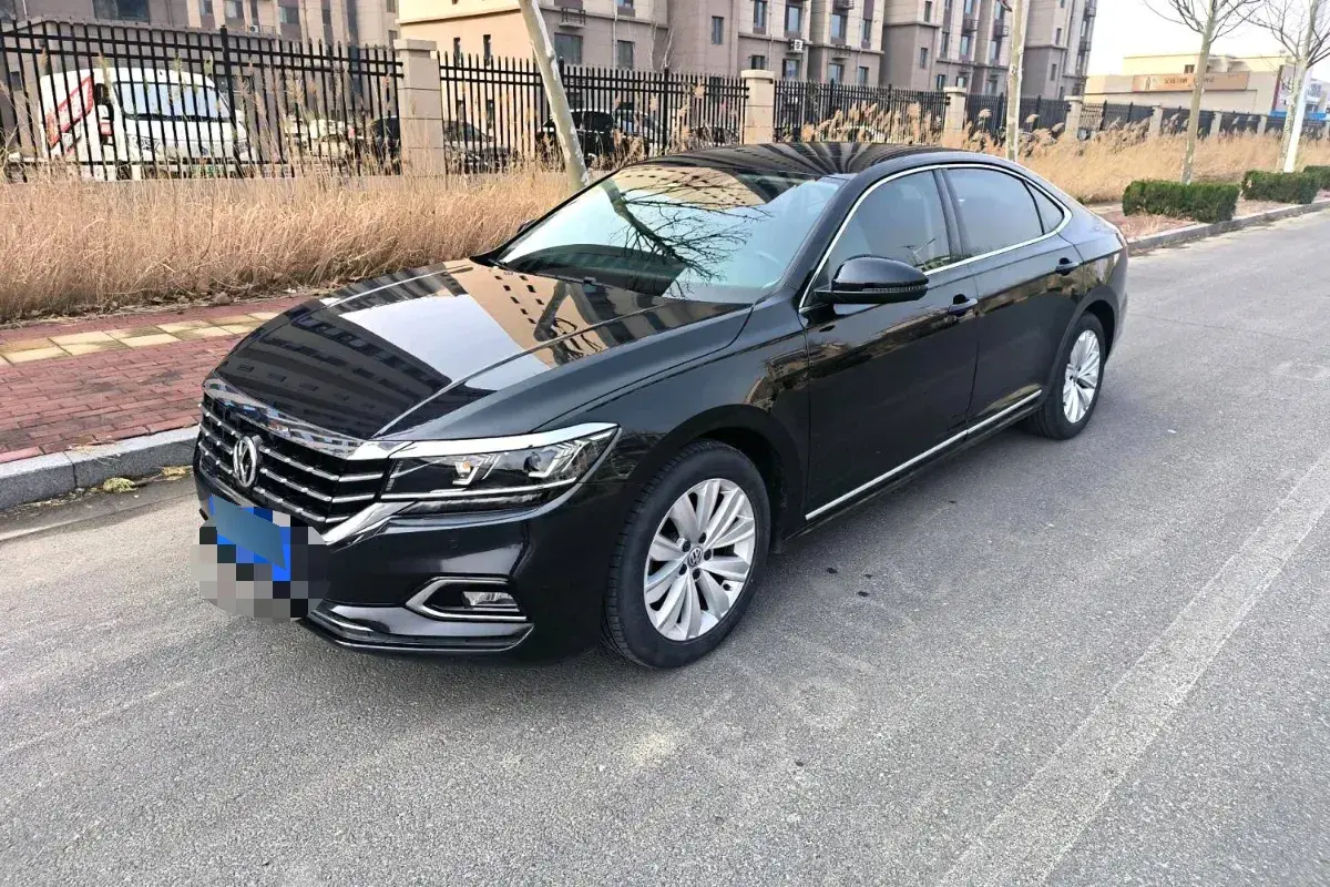 2019 Volkswagen Passat 2.0T 186HP L4 7DCT