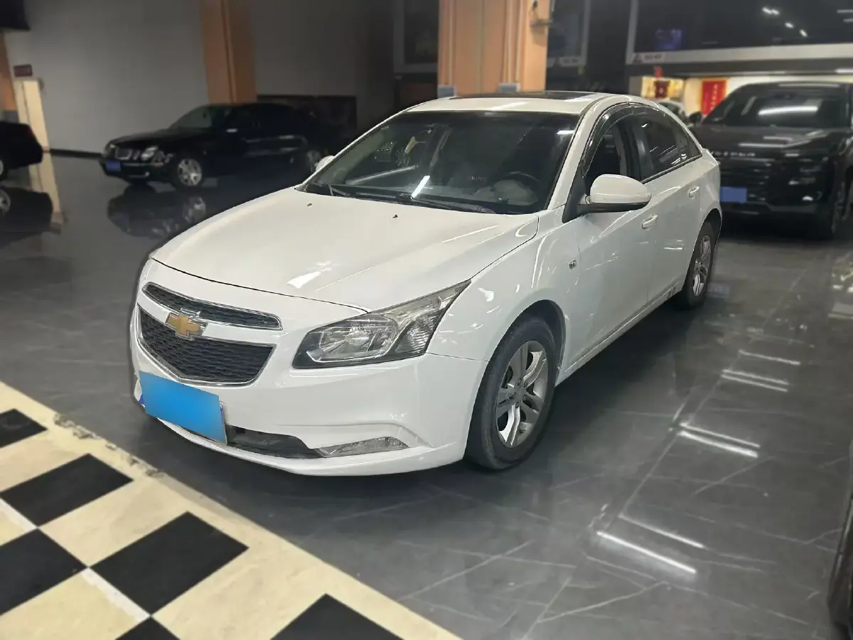2015 Chevrolet Cruze 1.5L 113HP L4 5MT