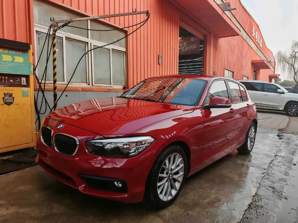 2016 BMW 1 Series 2.0T 184HP L4 8AT