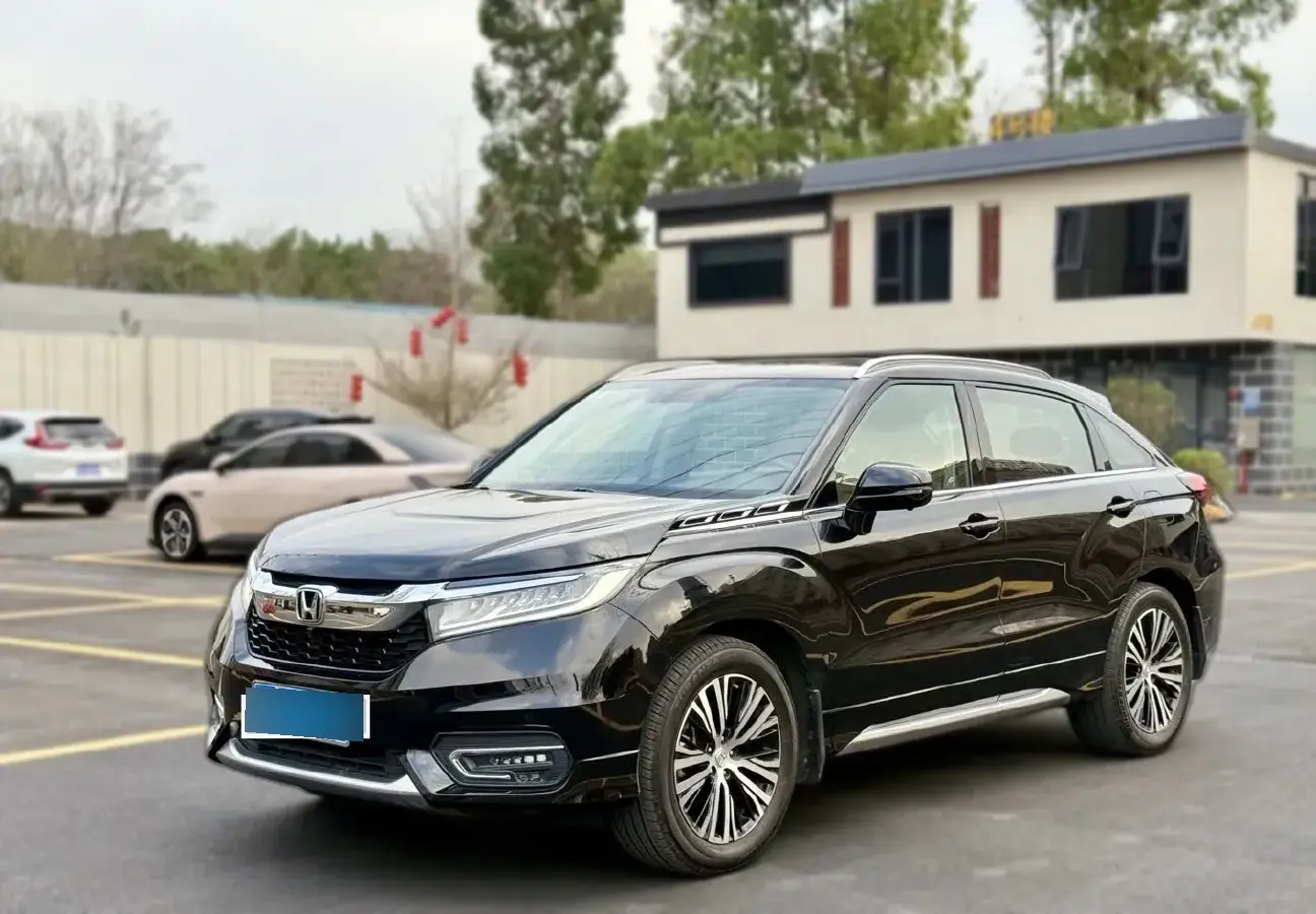 2017 Honda Avancier 2.0T 272HP L4 9AT