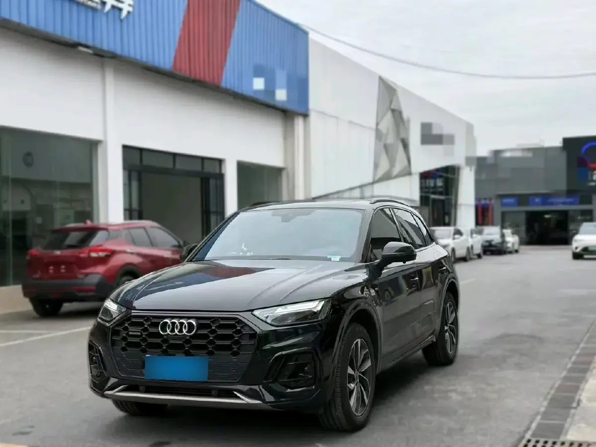 2022 Audi Q5L 2.0T 190HP L4 7DCT