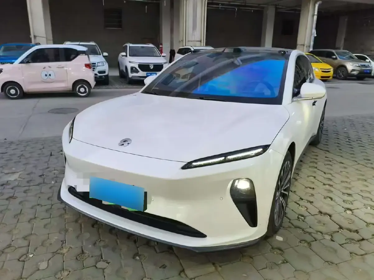 2023 NIO ET5T BEV 75KWH