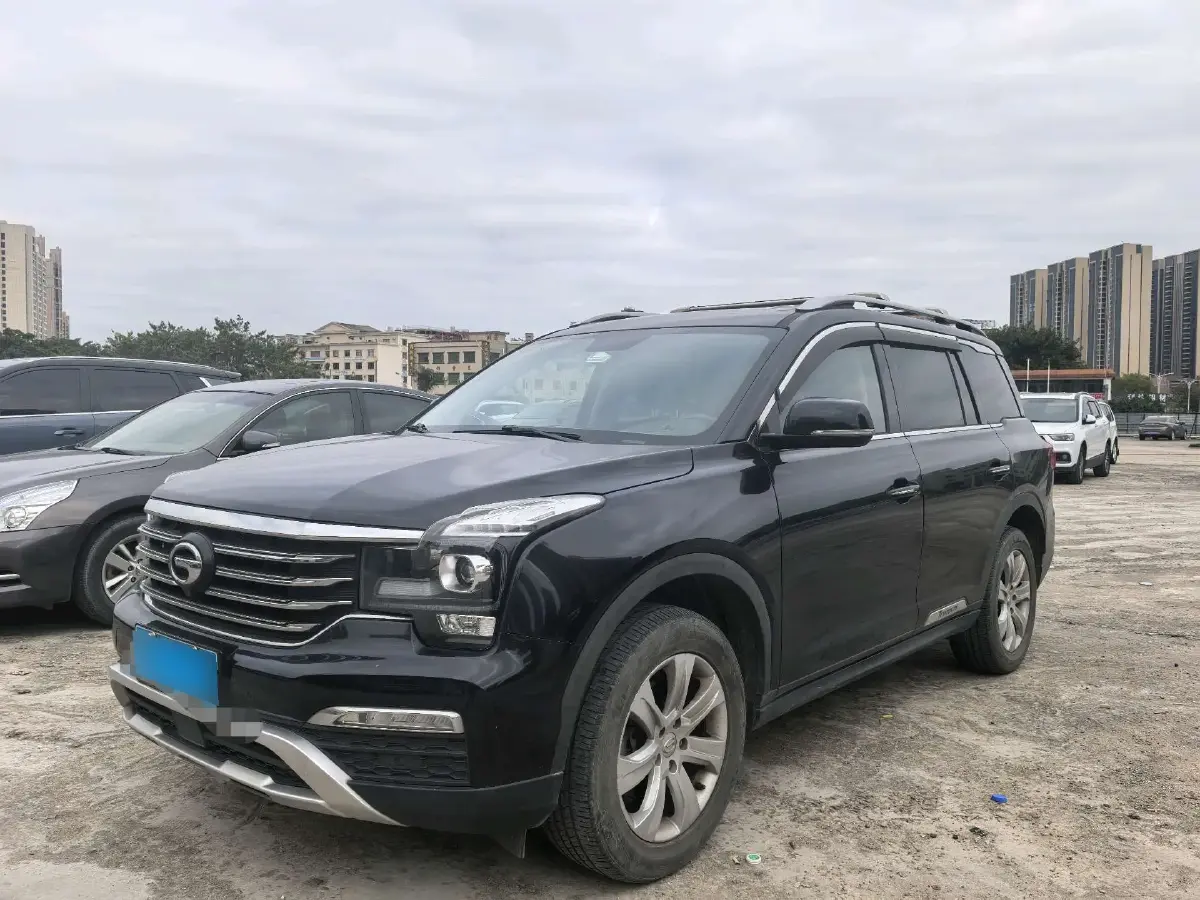 2017 GAC Trumpchi GS8 2.0T 201HP L4 6AT