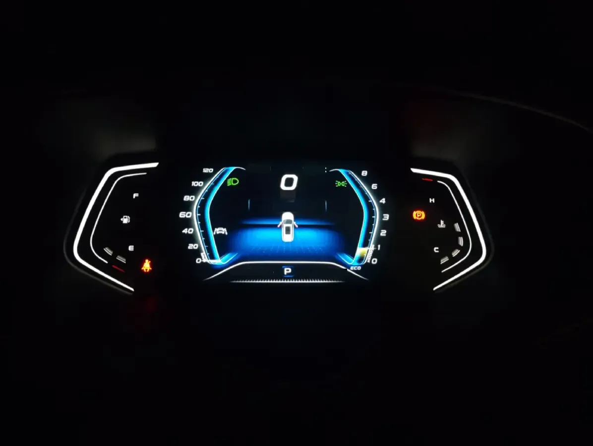 2021 ChangAn Oshan X7 1.5T 178HP L4 7DCT,autocango,china used car exporter,china ev exporter,chinese used car exporter,chinese used ev exporter