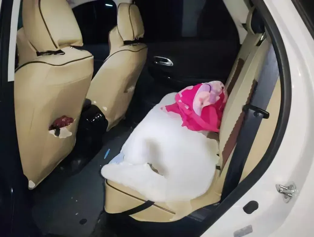 2021 ChangAn Oshan X7 1.5T 178HP L4 7DCT,autocango,china used car exporter,china ev exporter,chinese used car exporter,chinese used ev exporter