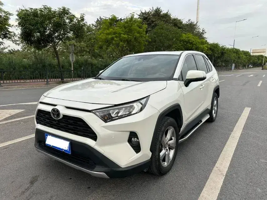 2021 Toyota RAV4 2.0L 171HP L4 CVT