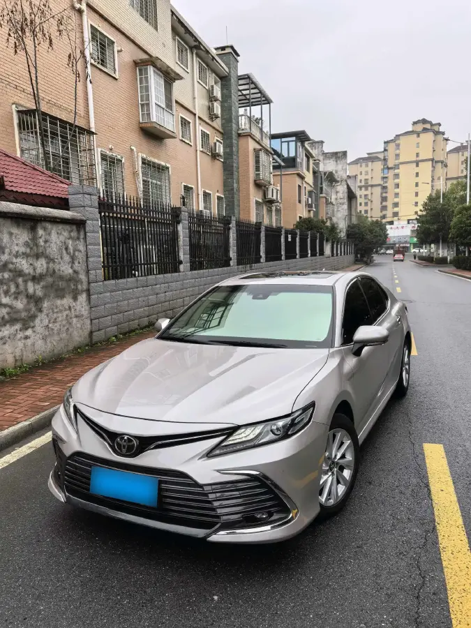 2021 Toyota Camry 2.0L 178HP L4 CVT