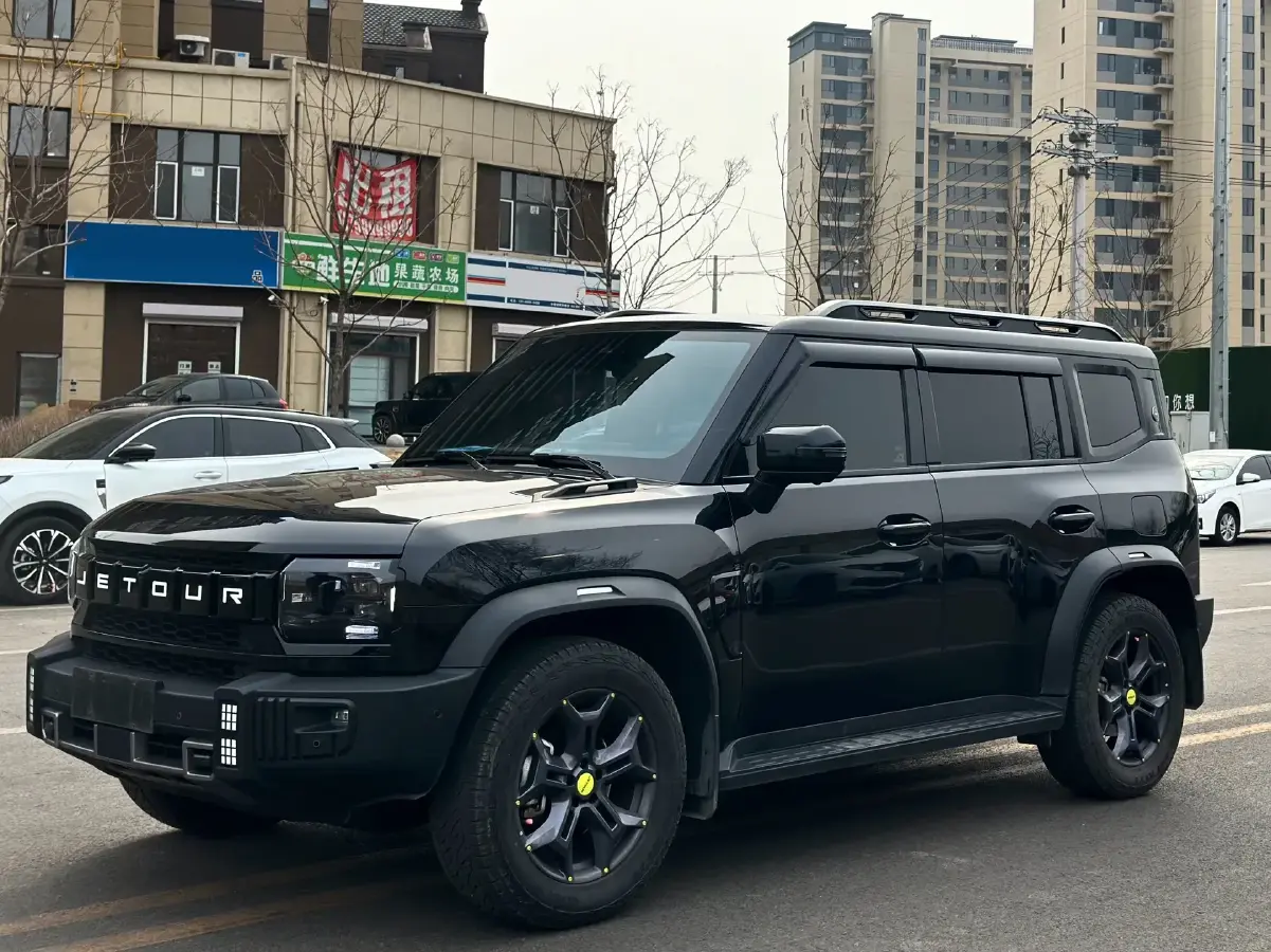 2023 Jetour Traveller 2.0T 254HP L4 8AT