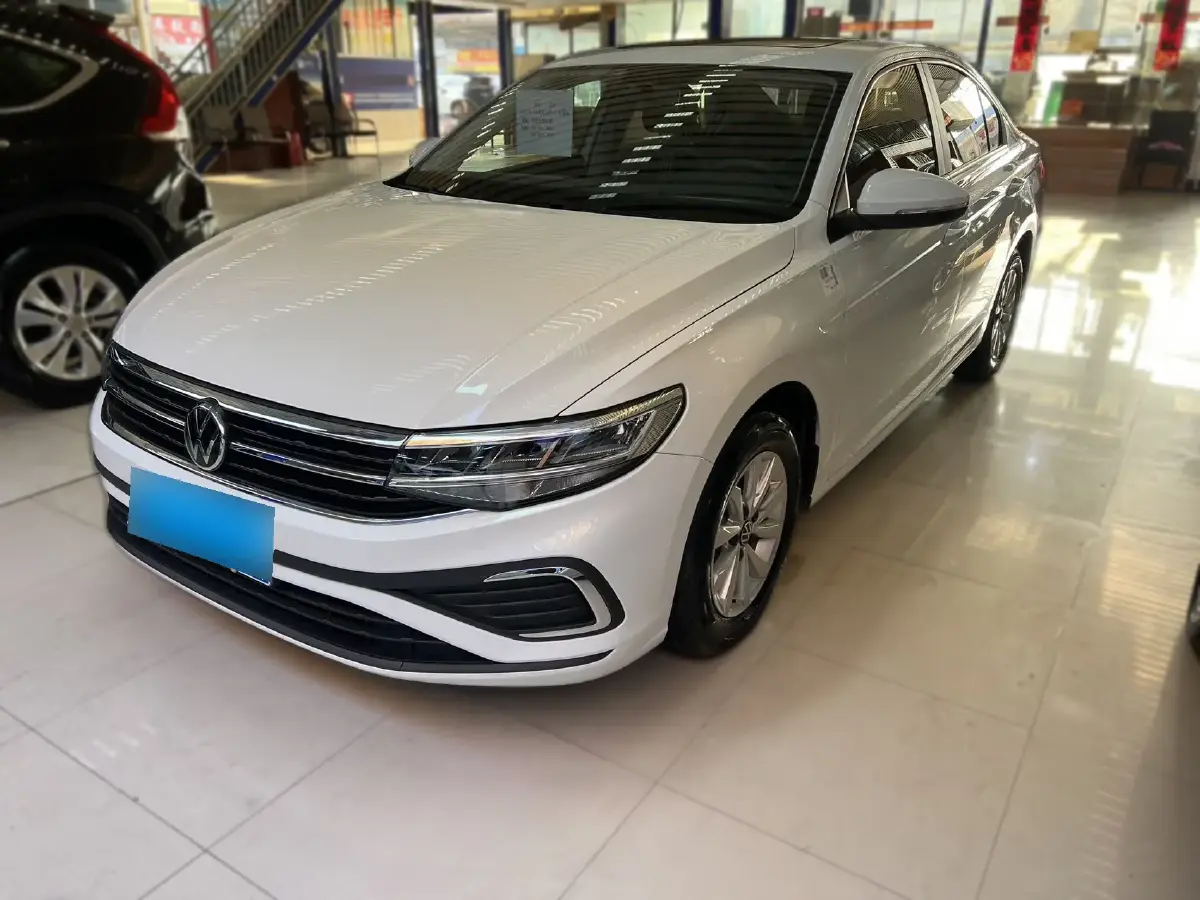 2023 Volkswagen Bora 1.5L 113HP L4 6AT