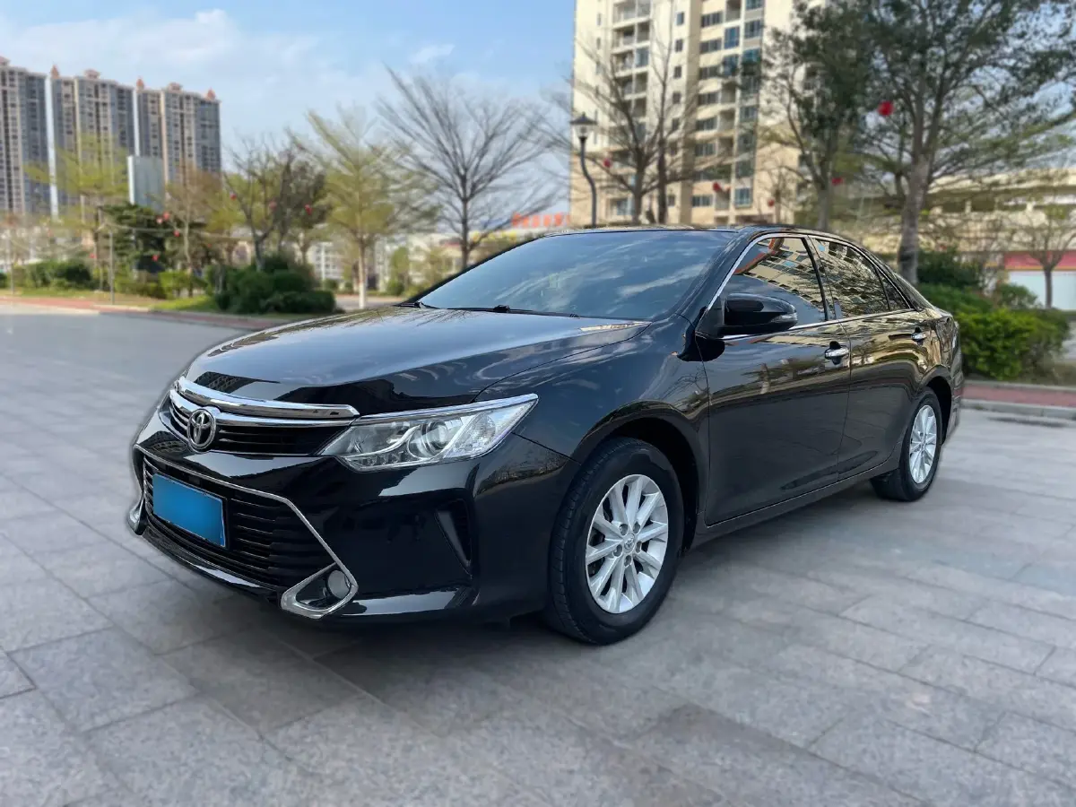 2016 Toyota Camry 2.0L 167HP L4 6AT