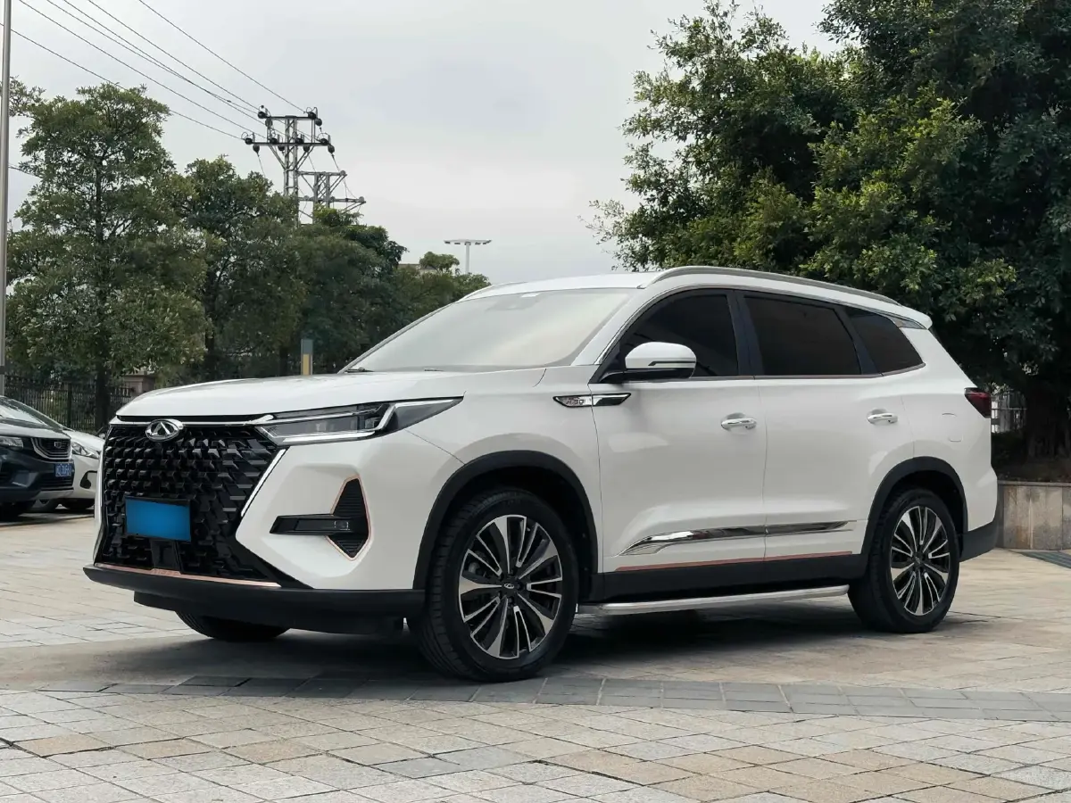 2022 Chery Tiggo 8 PRO 2.0T 254HP L4 7DCT