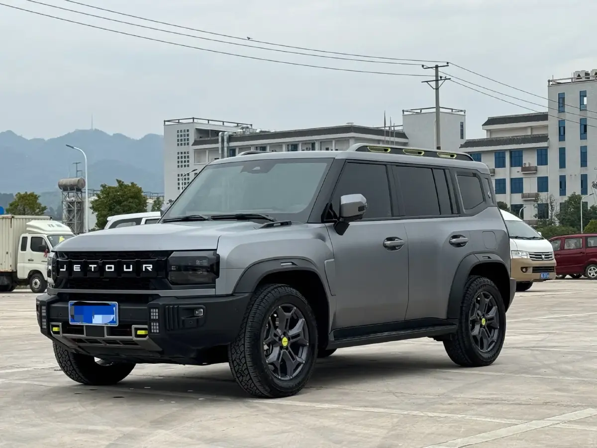 2023 Jetour Traveller 2.0T 254HP L4 7DCT