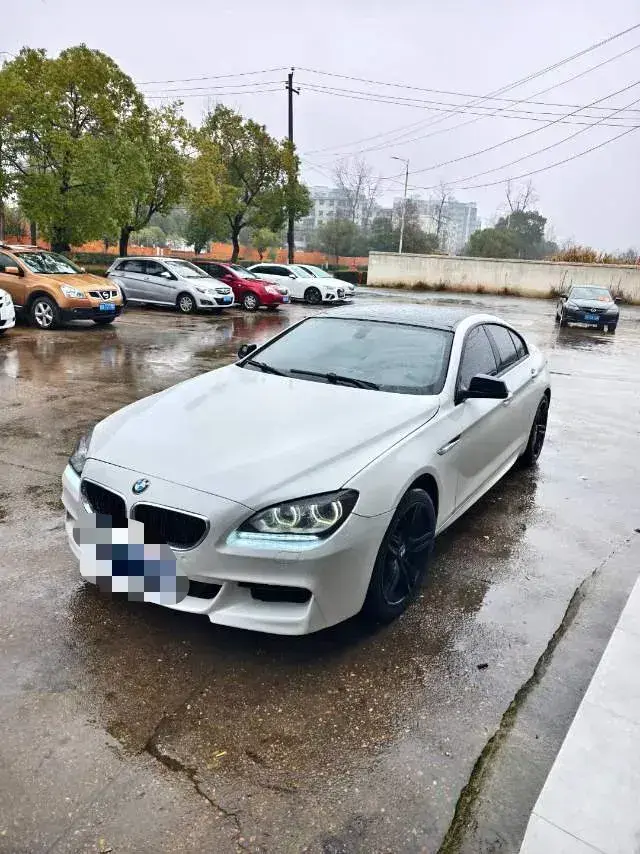 2012 BMW 6 Series 3.0T 320HP L6 8AT