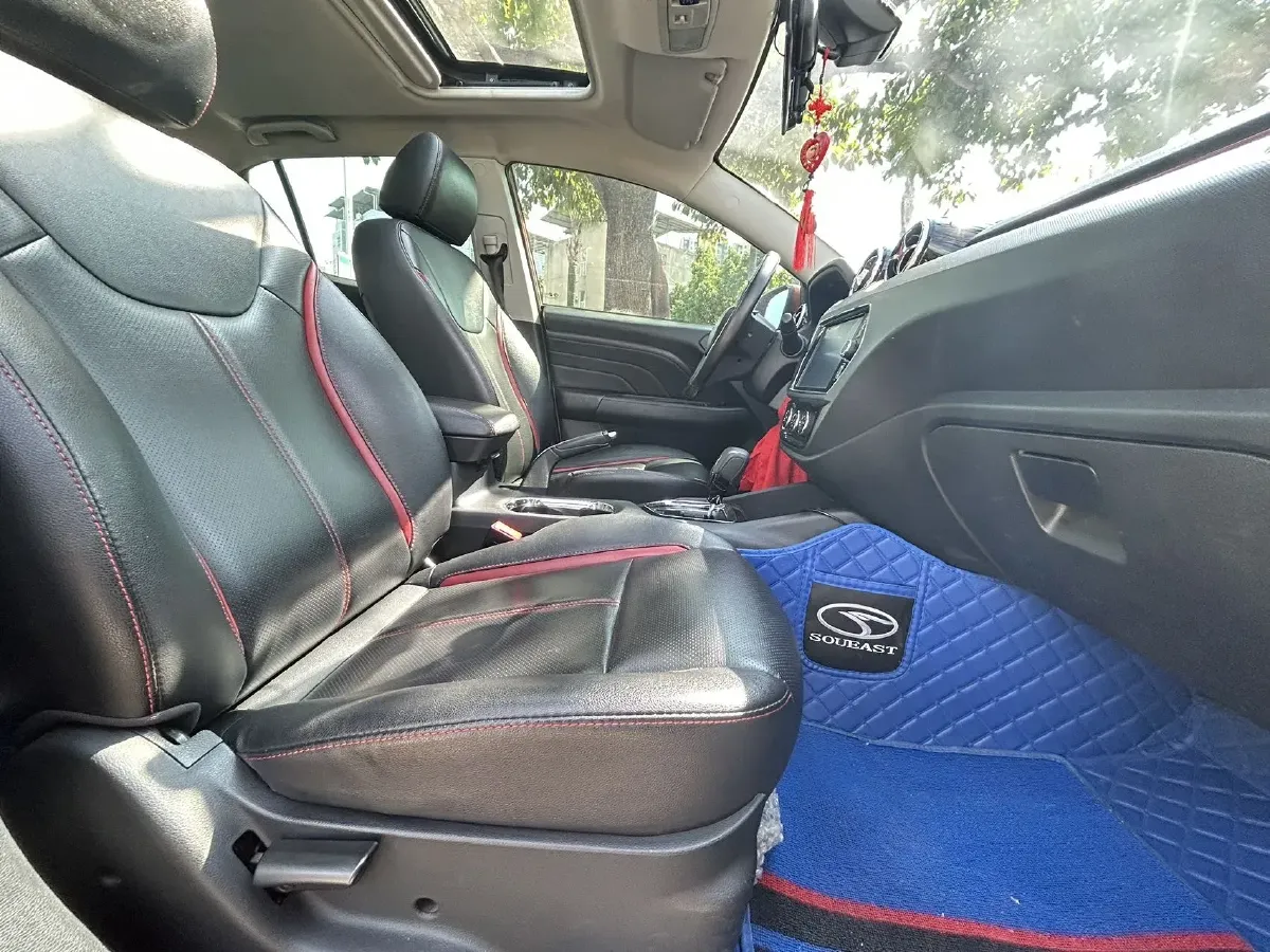 2016 Soueast DX3 1.5T 156HP L4 CVT,autocango,china used car exporter,china ev exporter,chinese used car exporter,chinese used ev exporter