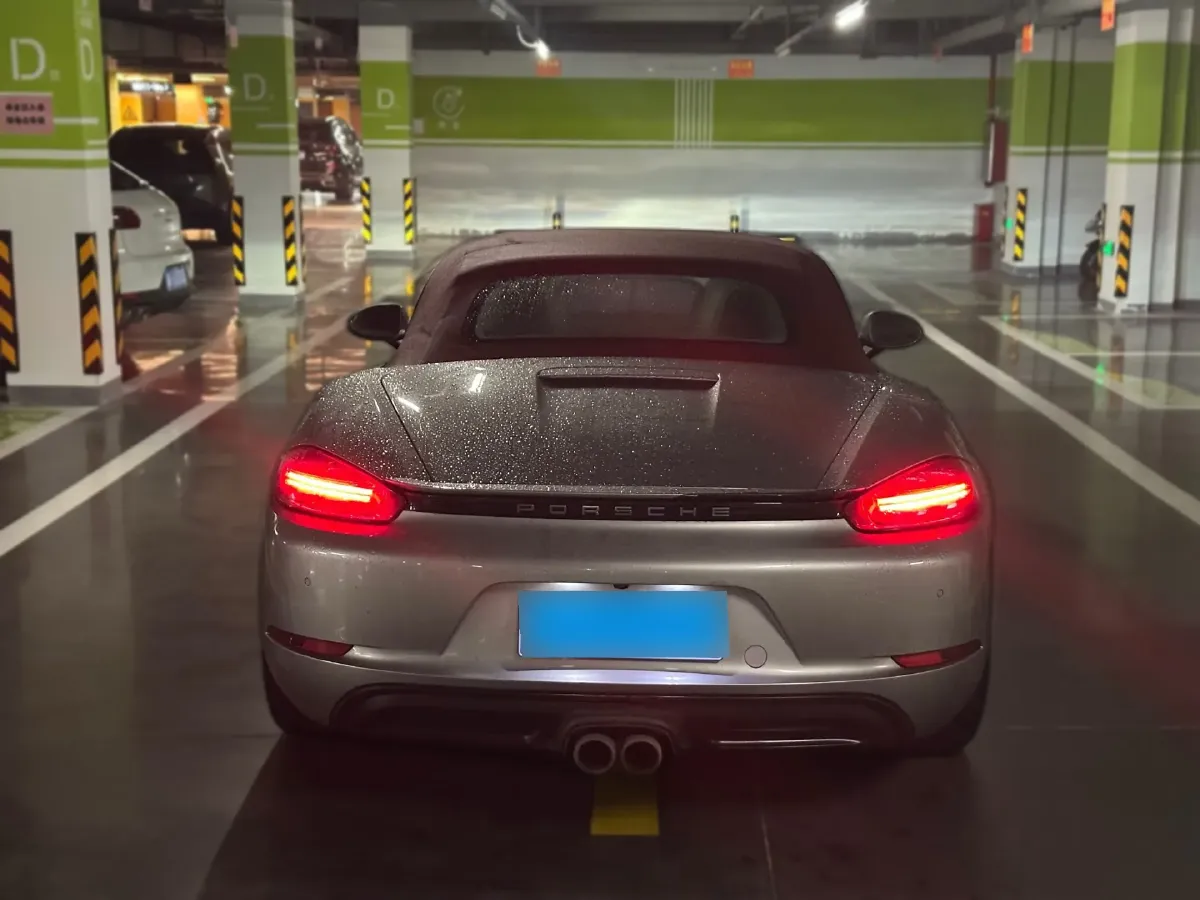 2018 Porsche 718 2.0T 250HP H4 7DCT,autocango,china used car exporter,china ev exporter,chinese used car exporter,chinese used ev exporter