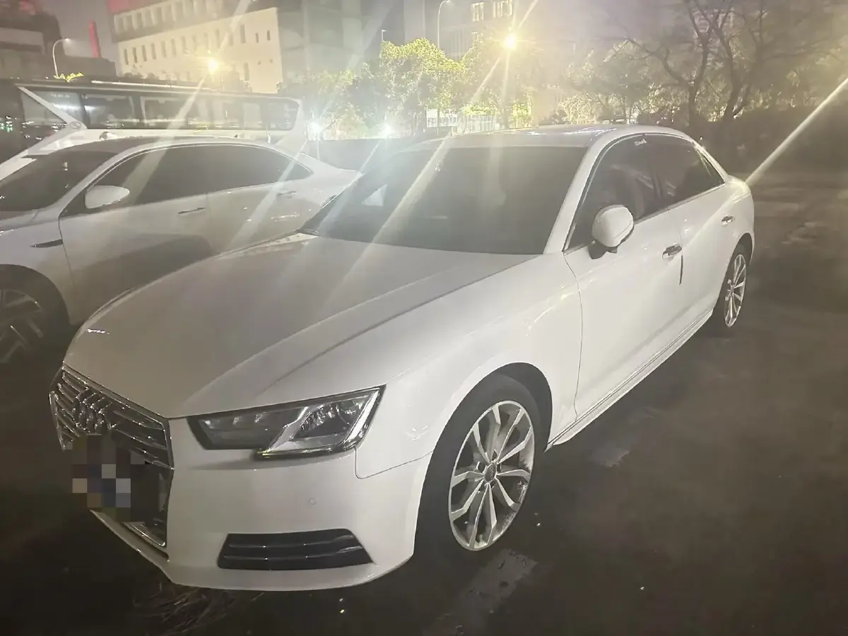2018 Audi A4L 1.4T 150HP L4 7DCT