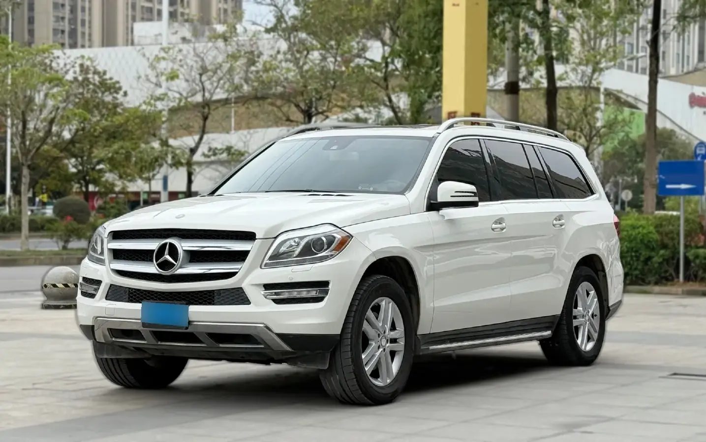 2013 Mercedes-Benz GL Class 4.7T 435HP V8 7AT