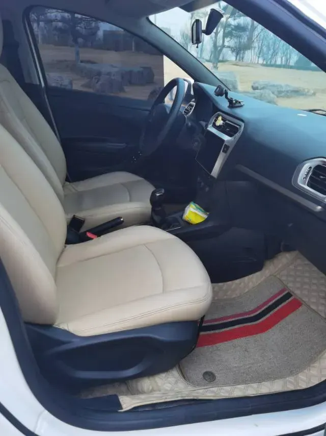 2017 Peugeot 301 1.6L 117HP L4 5MT,autocango,china used car exporter,china ev exporter,chinese used car exporter,chinese used ev exporter